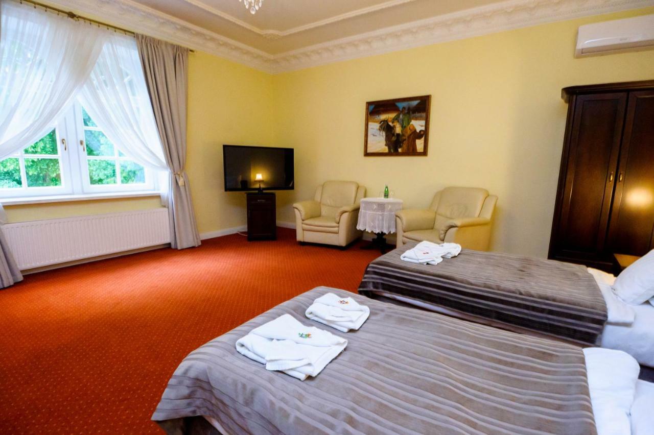 Hotel Dwor Sójki Εξωτερικό φωτογραφία