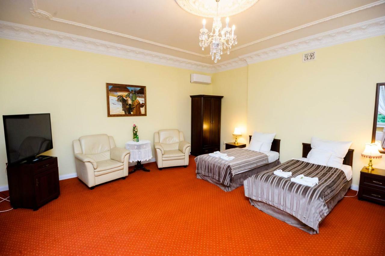 Hotel Dwor Sójki Εξωτερικό φωτογραφία