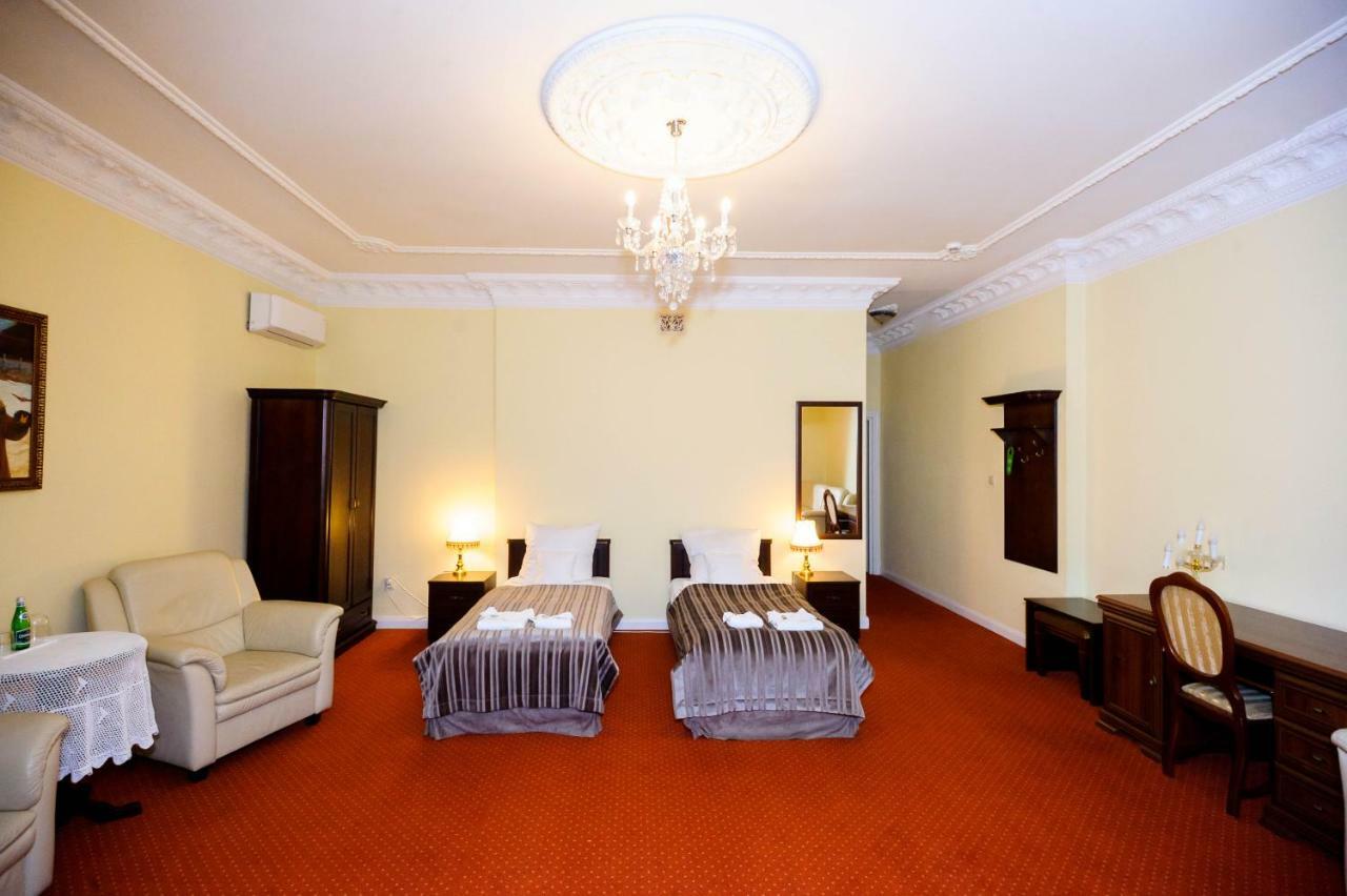 Hotel Dwor Sójki Εξωτερικό φωτογραφία