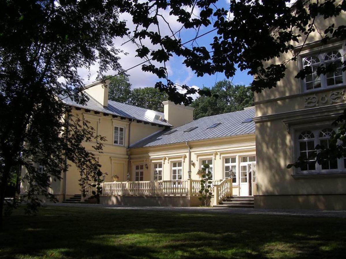 Hotel Dwor Sójki Εξωτερικό φωτογραφία